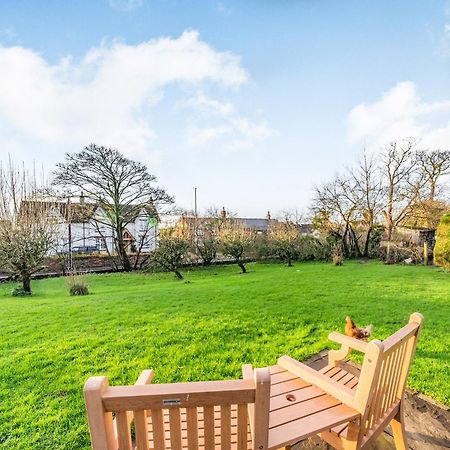 Вилла The Barn Poulton-le-Fylde Экстерьер фото