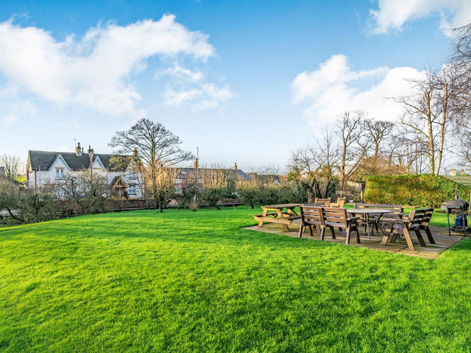 Вилла The Barn Poulton-le-Fylde Экстерьер фото