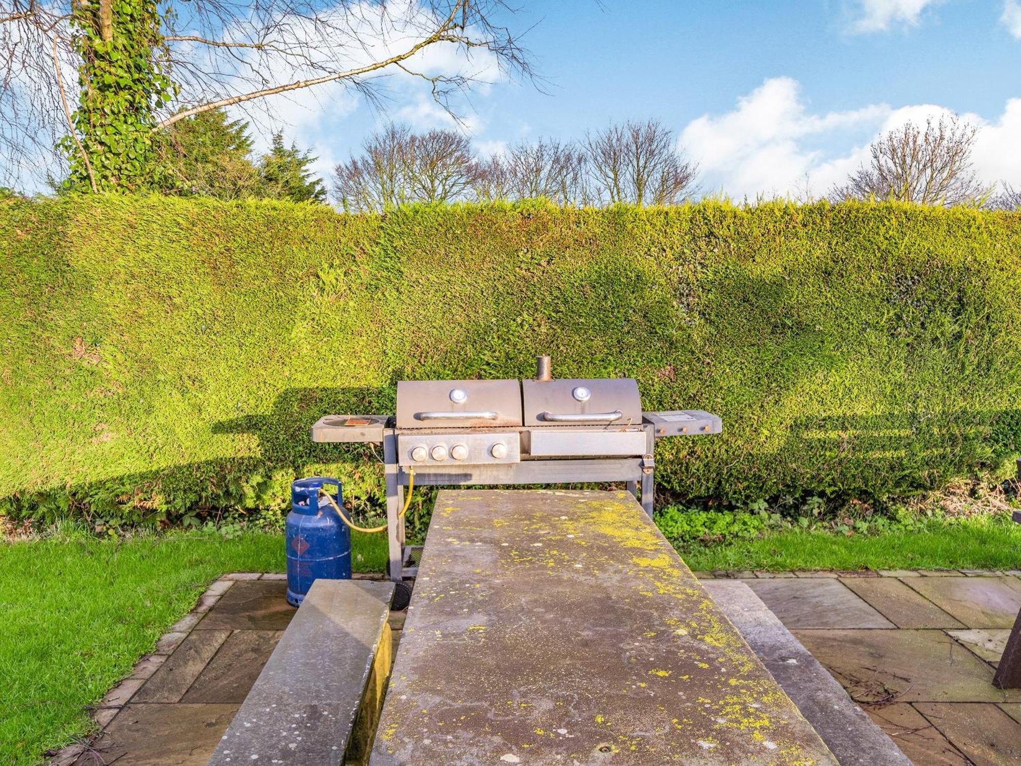 Вилла The Barn Poulton-le-Fylde Экстерьер фото